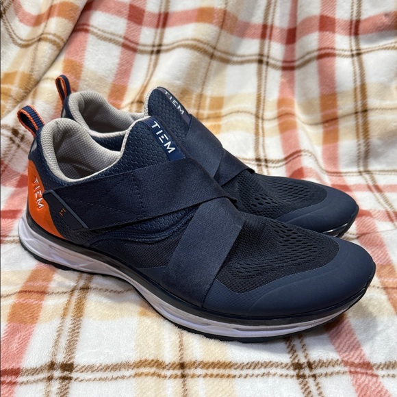 TIEM Sz M10.5 Slipstream cycling shoes - Picture 1 of 7